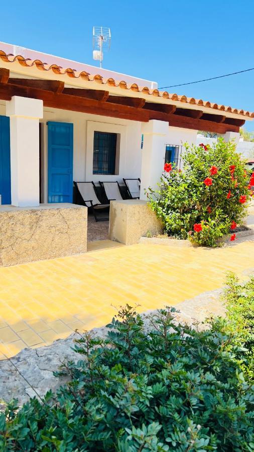 Casa Vicent Campanitx Es Pujols Villa Exterior photo