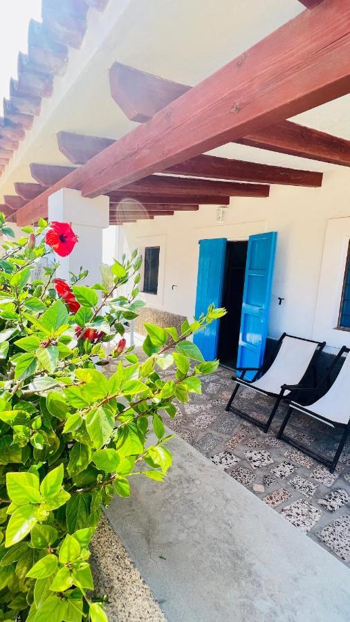 Casa Vicent Campanitx Es Pujols Villa Exterior photo
